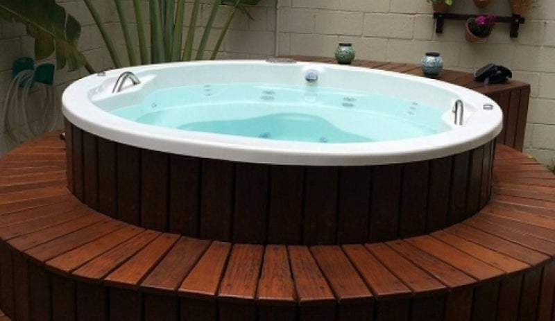 SPA REDONDO (1,80 x 1,80) LINHA BRONZE